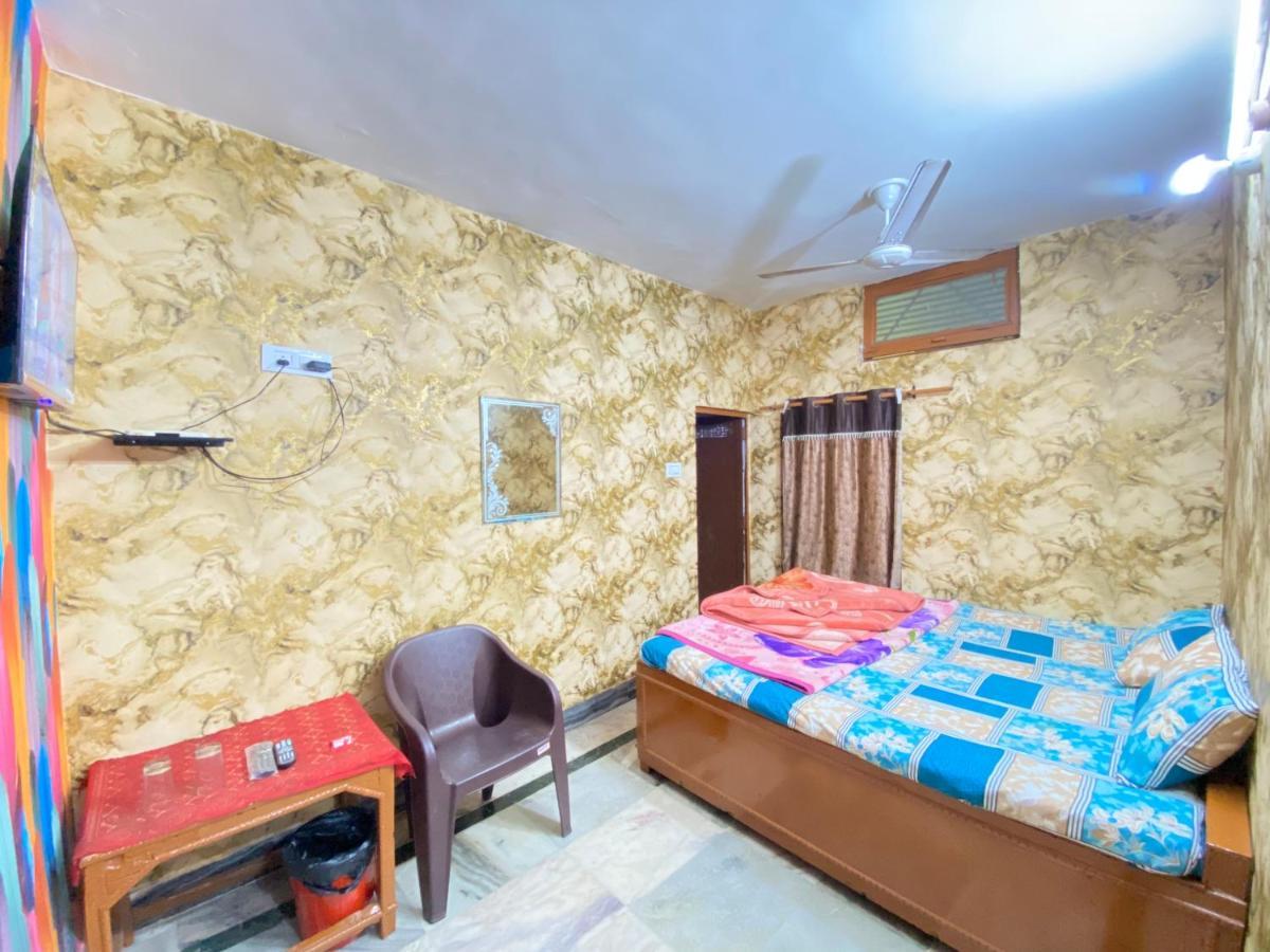 Hotel Shri Mahant Orchha 5 Mint Walking From Ram Raja Temple Экстерьер фото