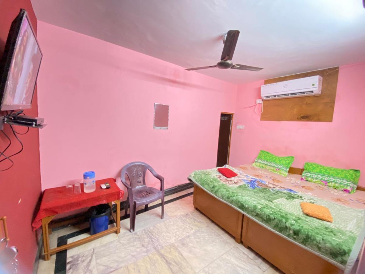 Hotel Shri Mahant Orchha 5 Mint Walking From Ram Raja Temple Экстерьер фото