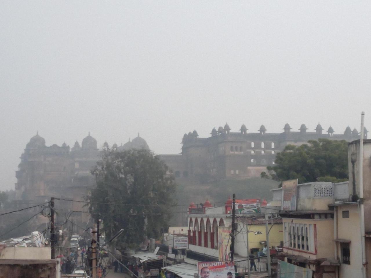 Hotel Shri Mahant Orchha 5 Mint Walking From Ram Raja Temple Экстерьер фото